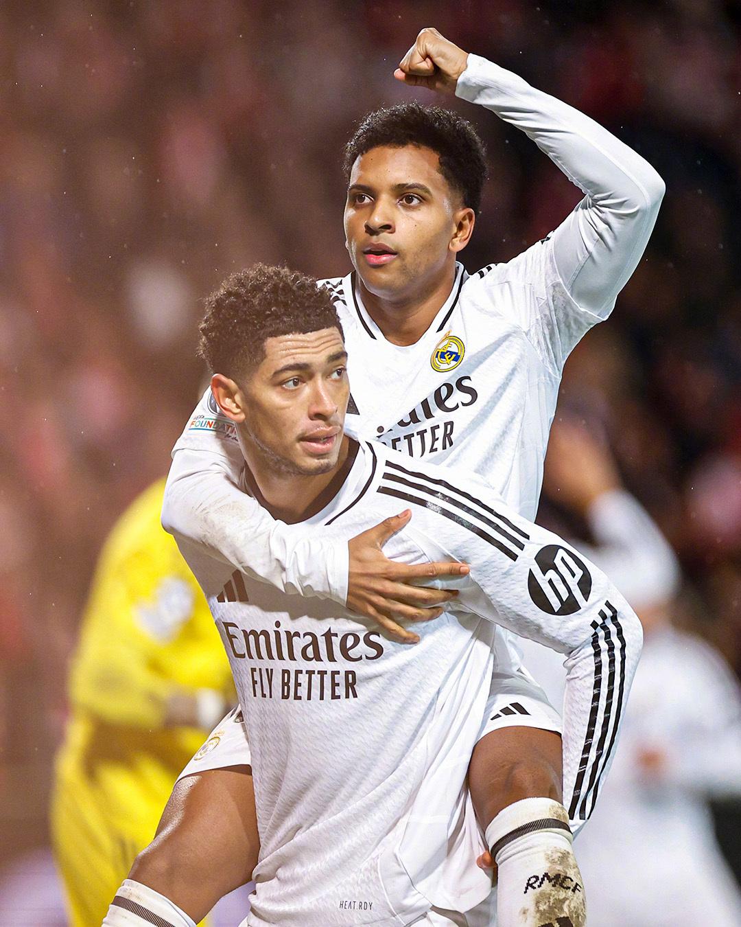 摩纳哥客场败北,保级形势严峻,士气大振 摩纳哥客场败北,保级形势严峻,士气大振