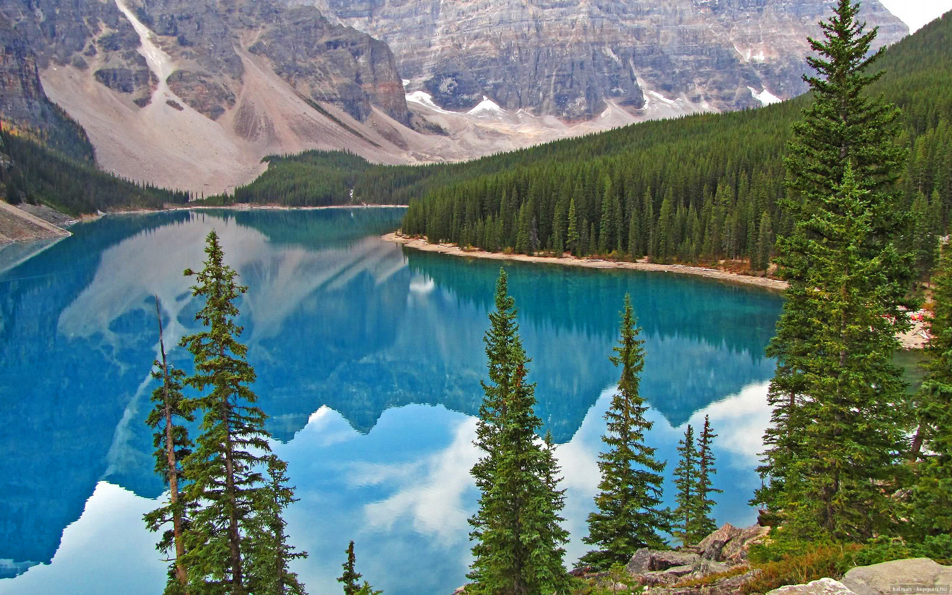 英雄诞生之夜,萨拉赫在荷兰对阵多特蒙德的史诗对决中力挽狂澜