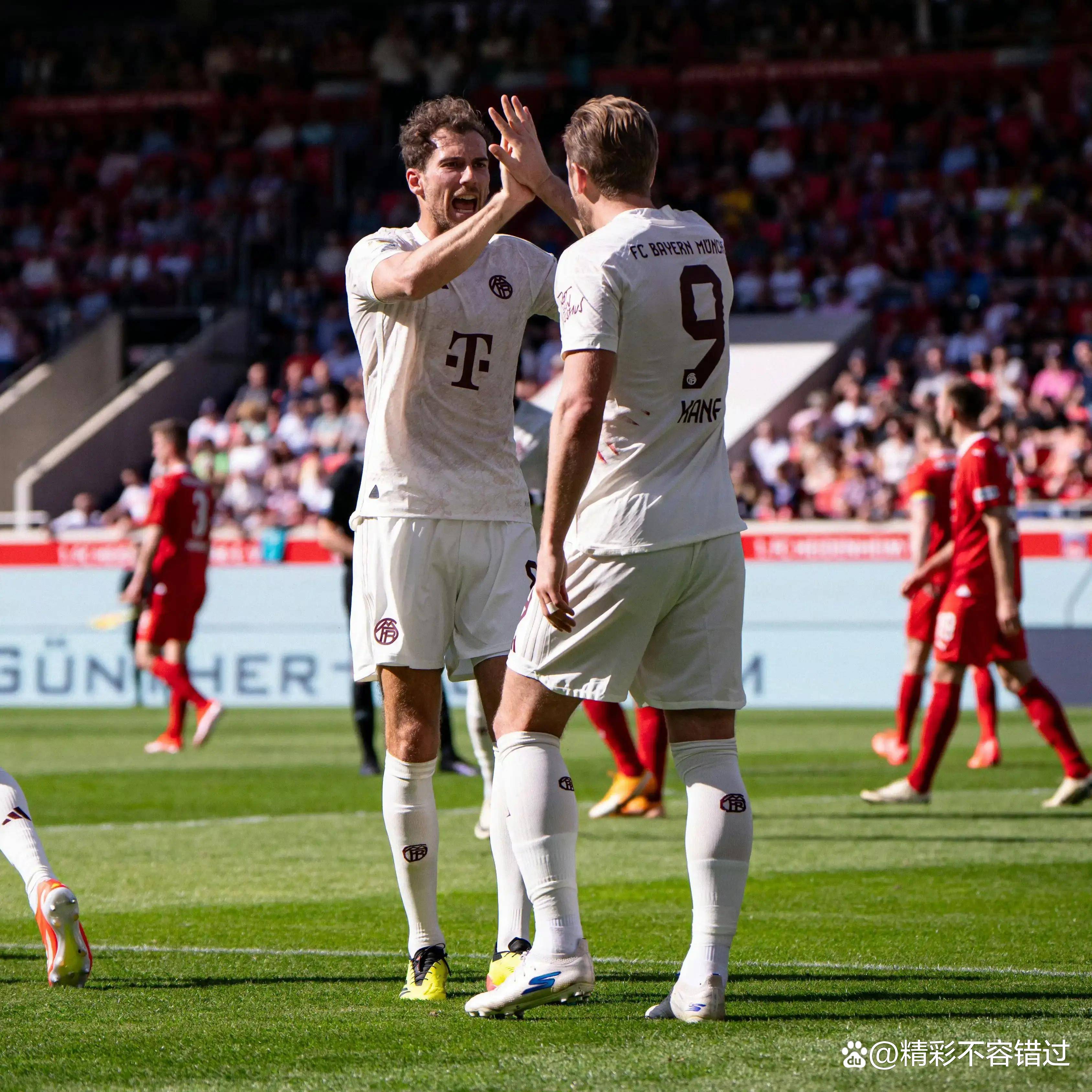 马赛完胜阿森纳,C罗点燃赛场 马赛完胜阿森纳,C罗点燃赛场